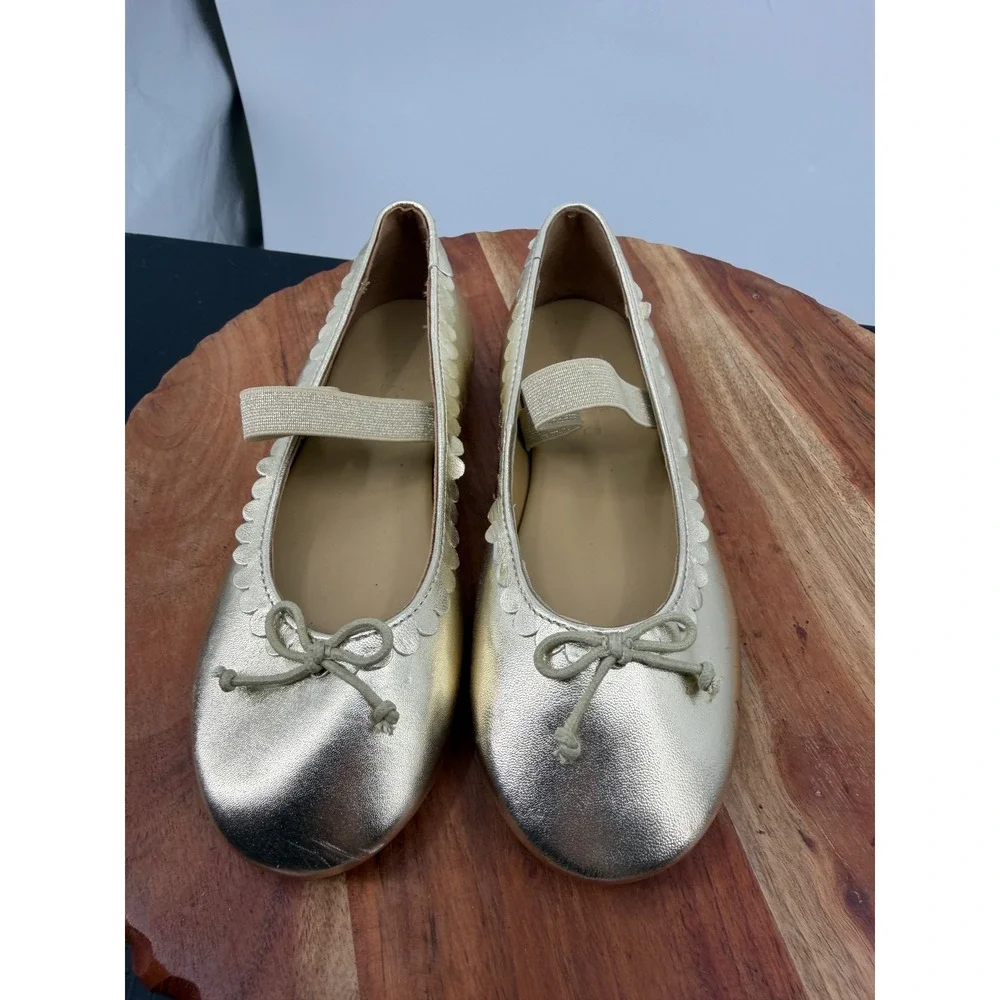 Mini Boden Scalloped Ballet Flats girls 2 33 Gold Metallic Leather Bow Strap